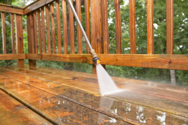 Fence Pressure Washing in Knightdale, NC